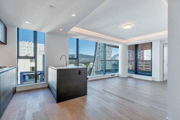 Property Photo: 1482 Robson Street 1203 BC V6G 1B9