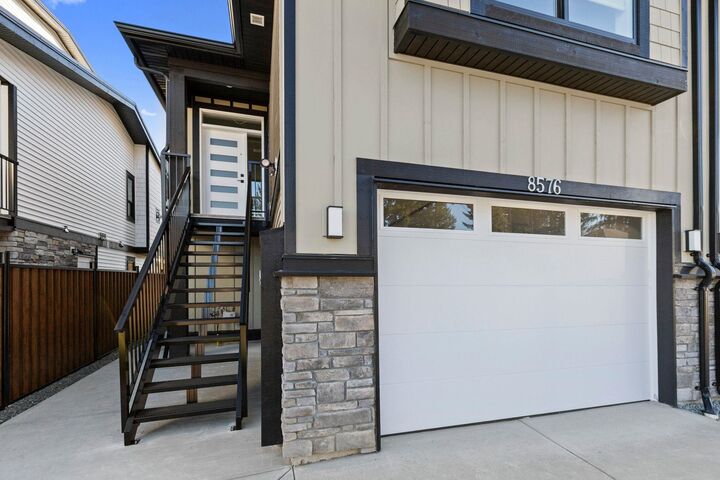 Property Photo: 8576 Dunbar Way BC V4S 0A7