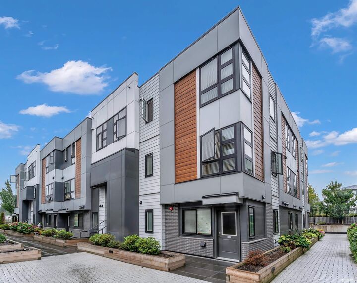 Property Photo:  1419 McCallum Road 14  BC V2S 0N1 