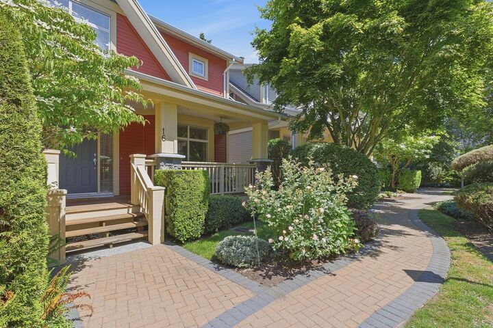 Property Photo:  15255 36 Avenue 16  BC V3Z 0Y4 