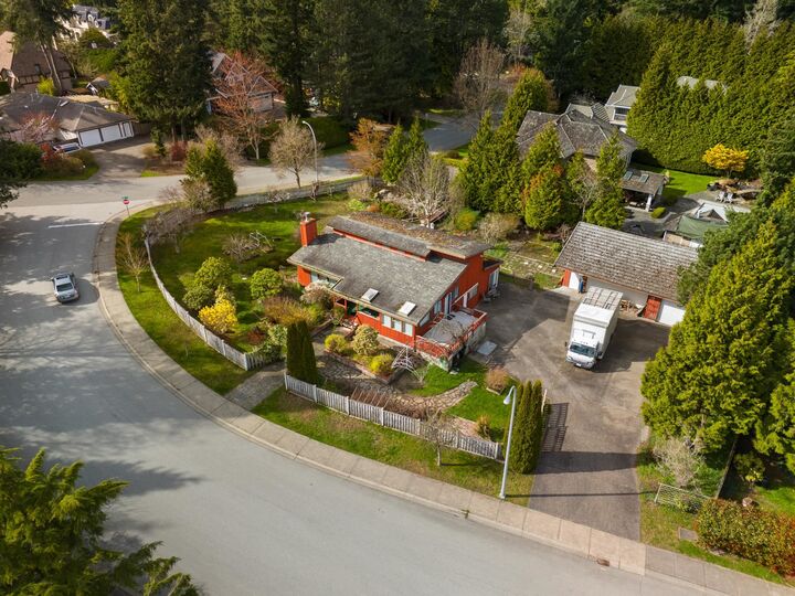 Property Photo: 13201 23A Avenue BC V4A 9W5