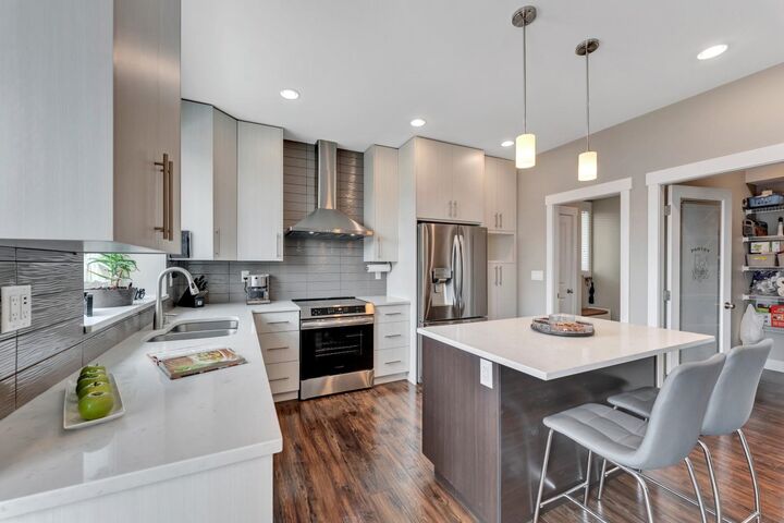Property Photo: 6185 Rexford Drive BC V2R 0L3