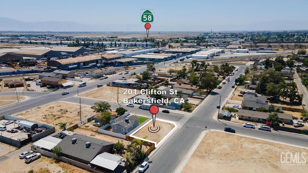 Property Photo:  0 201 Clifton St  CA 93307 