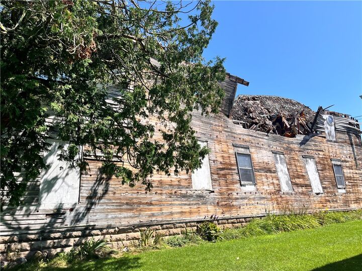 Property Photo: 4352 Ny 414 NY 13148