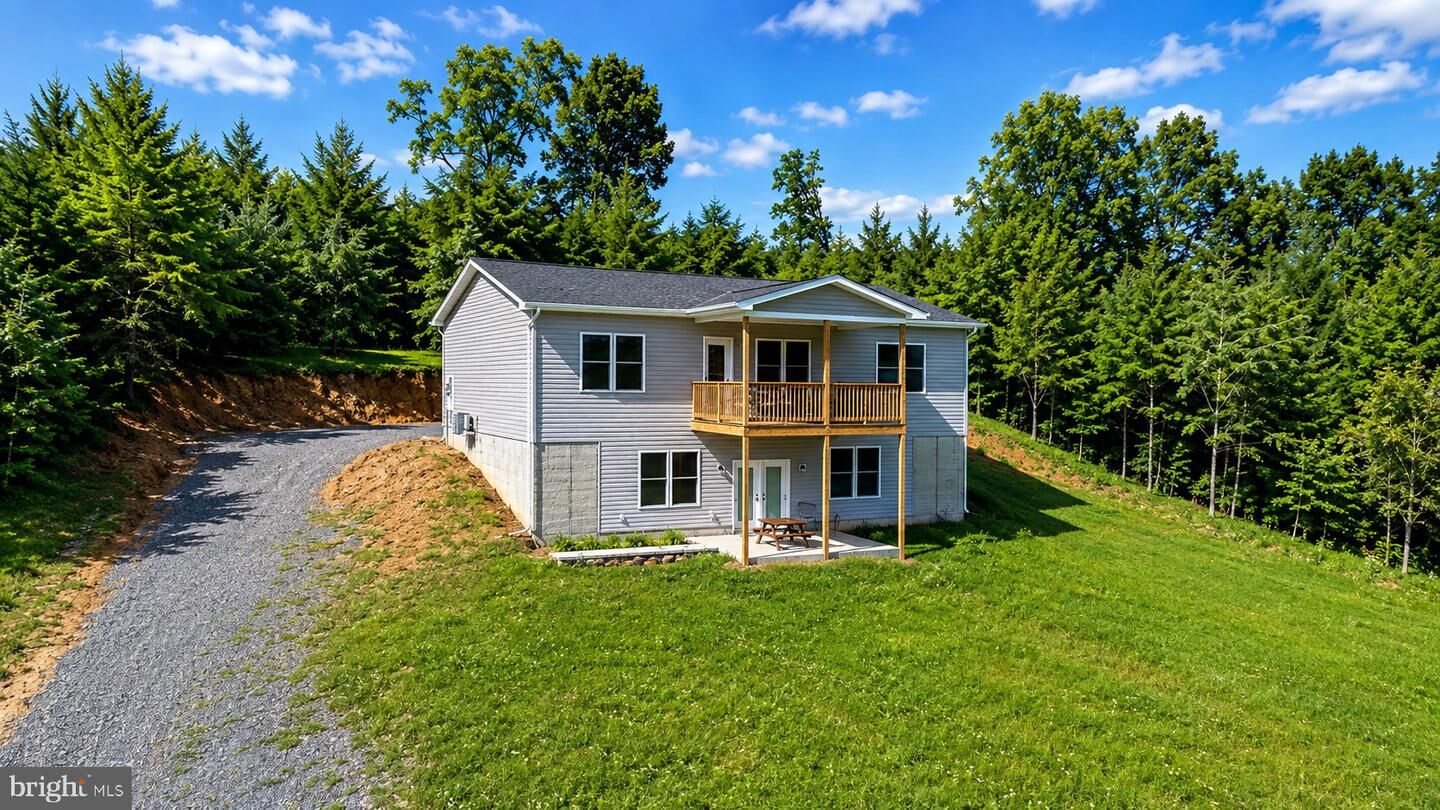 Property Photo: 369 Paso Fino Dr WV 26704