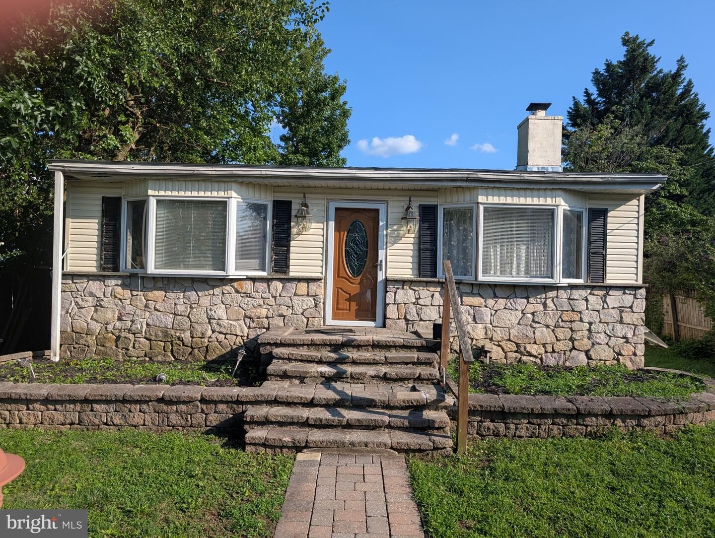 Property Photo:  2651 Finley Avenue  PA 19020 