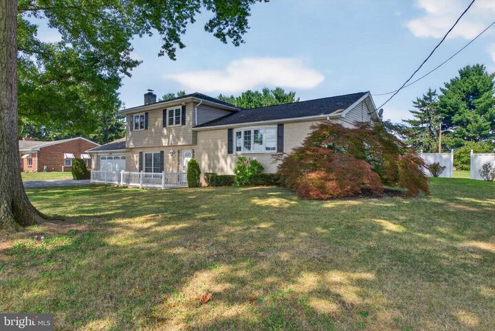 Property Photo:  3580 Board Road  PA 17406 