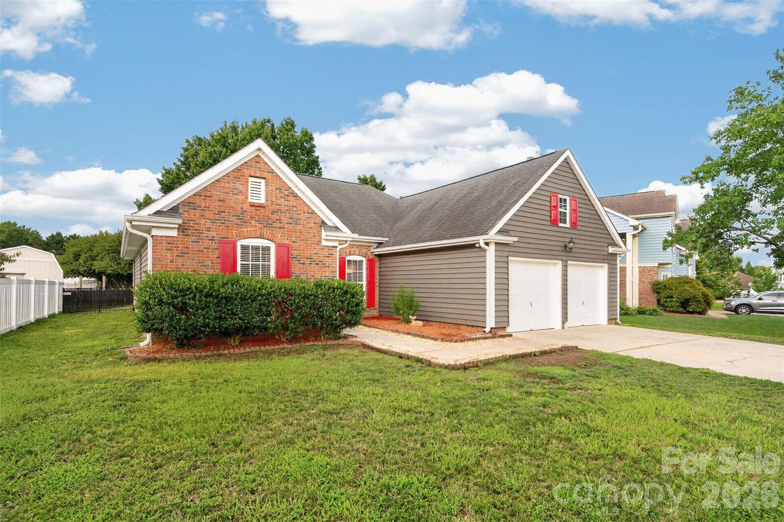 Property Photo:  8424 Hirsch Drive  NC 28277 
