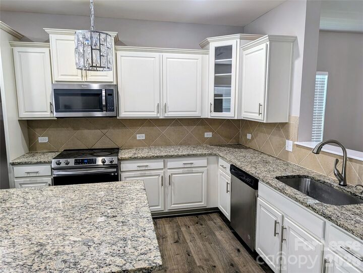 Property Photo: 4031 Huntley Glen Drive NC 28134