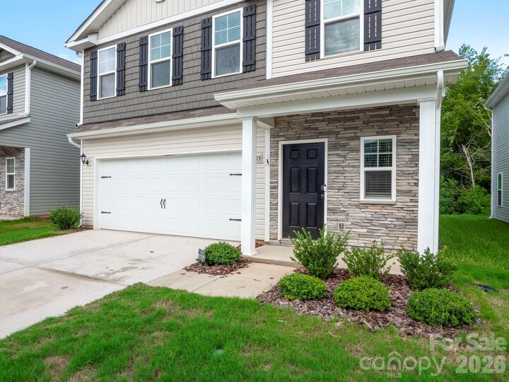 Property Photo:  7203 Stoney Wood Lane  NC 28215 