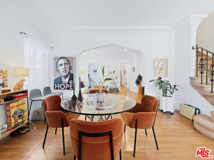 Property Photo: 934 N Harper Ave CA 90046