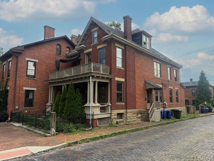 Property Photo: 513 City Park Avenue OH 43215