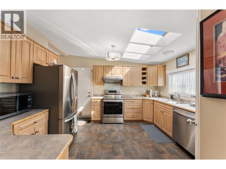 Property Photo: 6688 Tronson Road 31 BC V1H 1R9