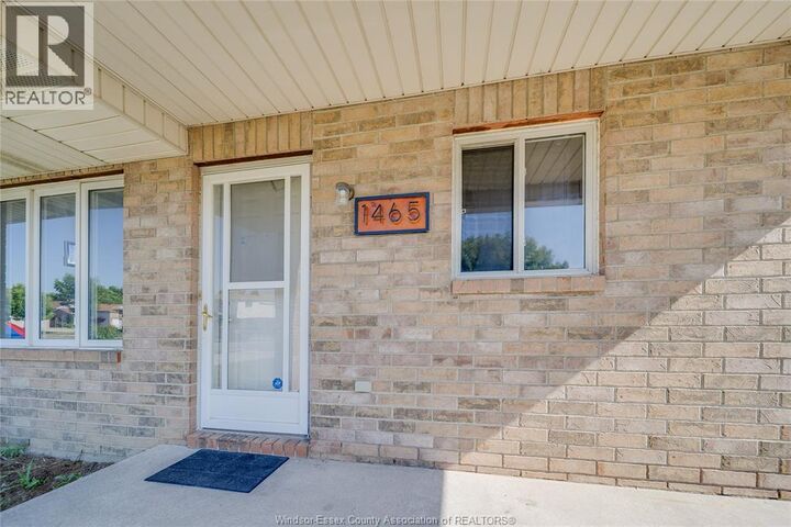 Property Photo: 1465 Foster Avenue ON N8W 5P8