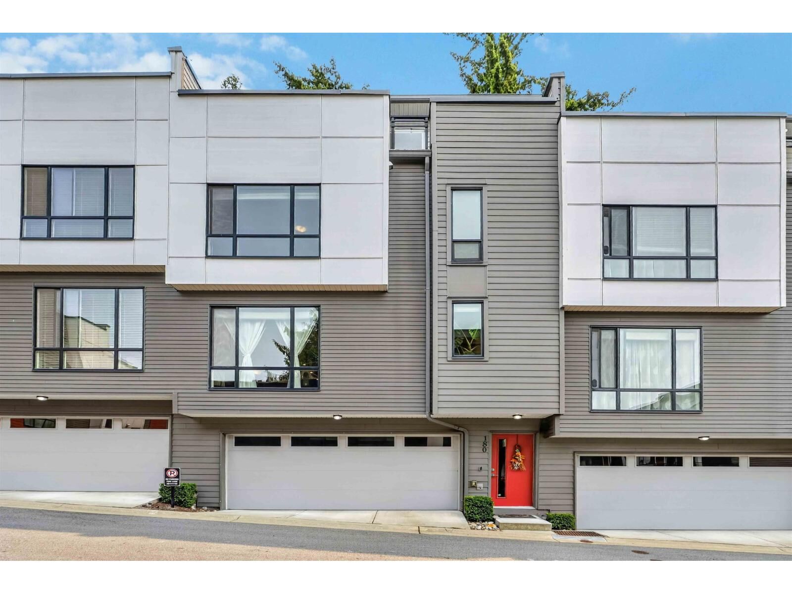 Property Photo: 16433 19 Avenue 180 BC V3Z 0Z1