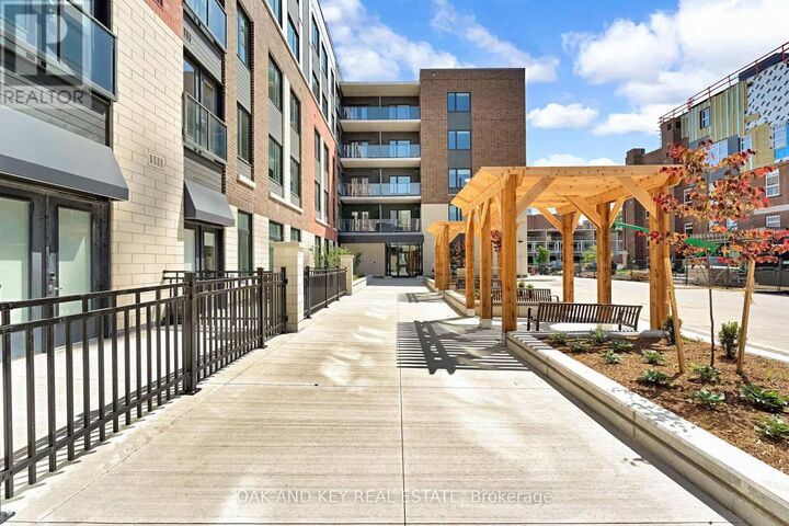 Property Photo:  385 Hill Street 207  ON N6B 1E4 
