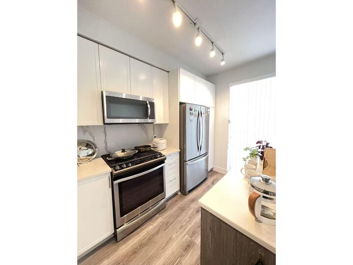 Property Photo:  9817 161A Street  BC V4N 6S7 
