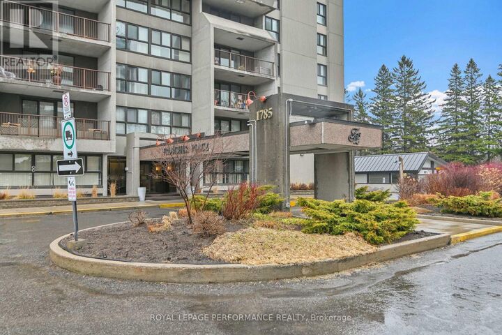 Property Photo:  1785 Frobisher Lane 1102  ON K1G 3T7 