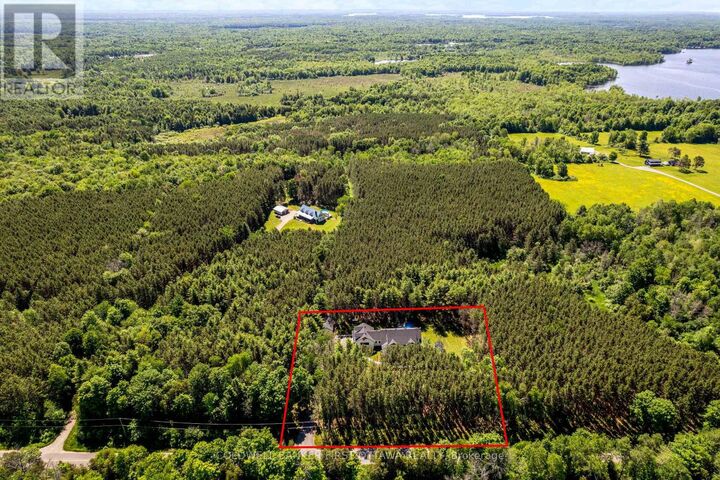 Photo de la propriété: 793 Powers Road ON K7H 3C5