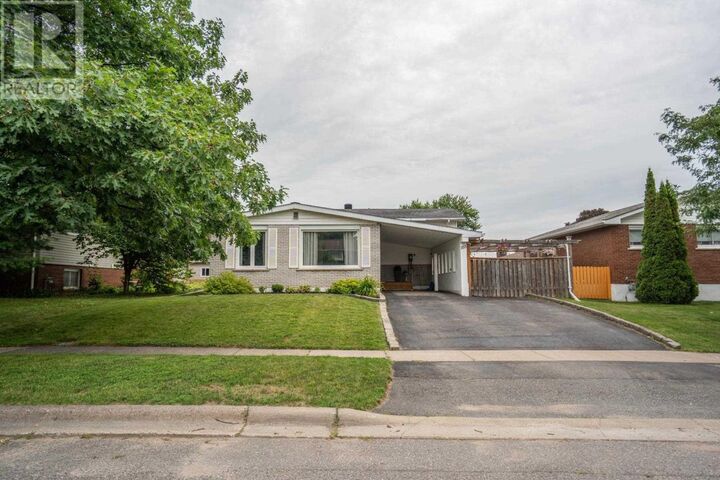 Property Photo:  105 Laronde Ave  ON P6B 5R7 