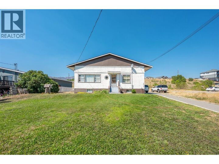 Property Photo: 6802 89th Street BC V0H 1V1
