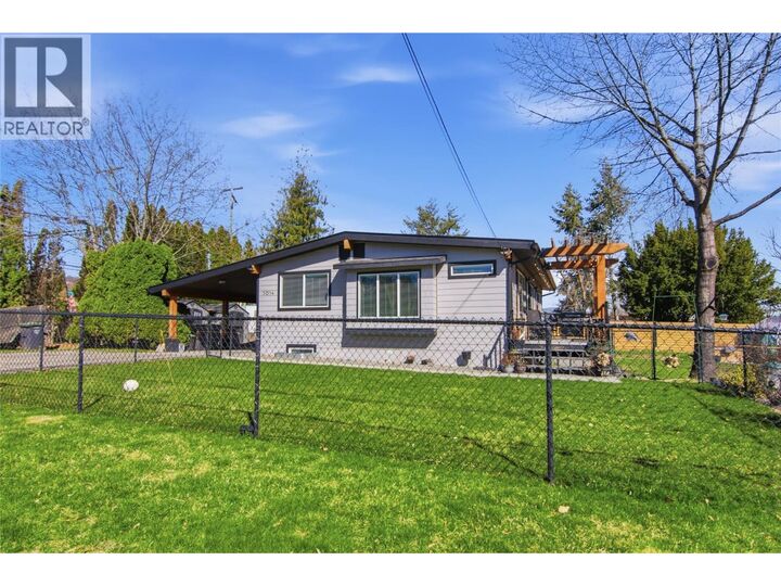 Property Photo:  3014 Harwood Road  BC V4V 1M7 