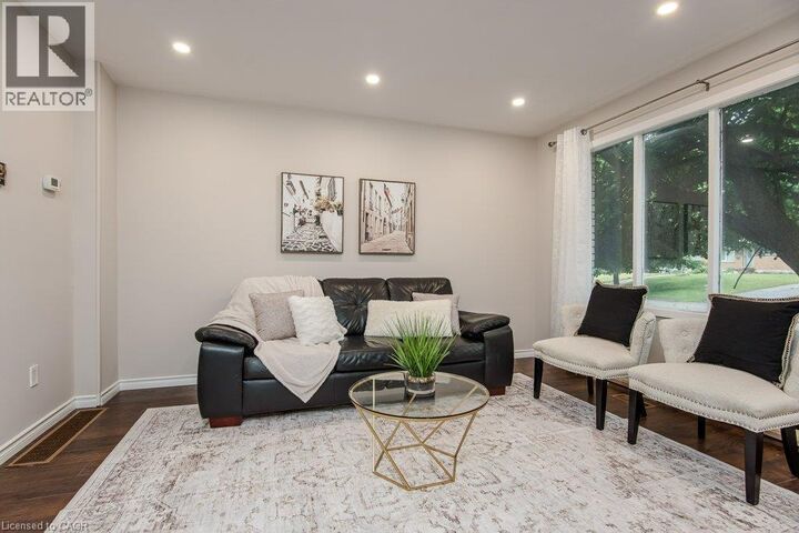 Property Photo:  185 Cedarvale Crescent A  ON N2L 4T3 