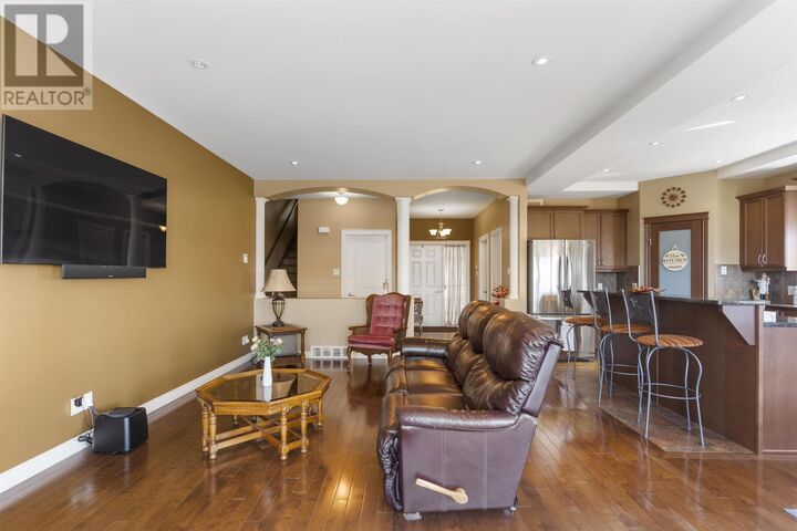 Property Photo:  706 Weiler Blvd  ON P7C 0A7 