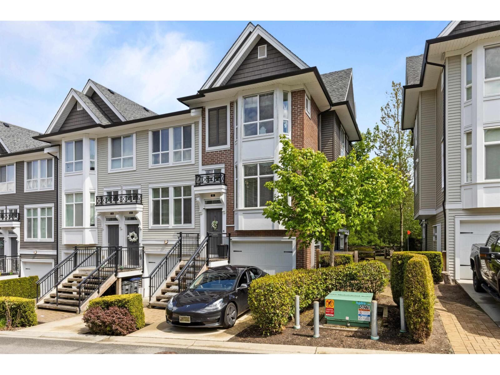 Property Photo: 14433 60 Avenue 61 BC V3S 1R4