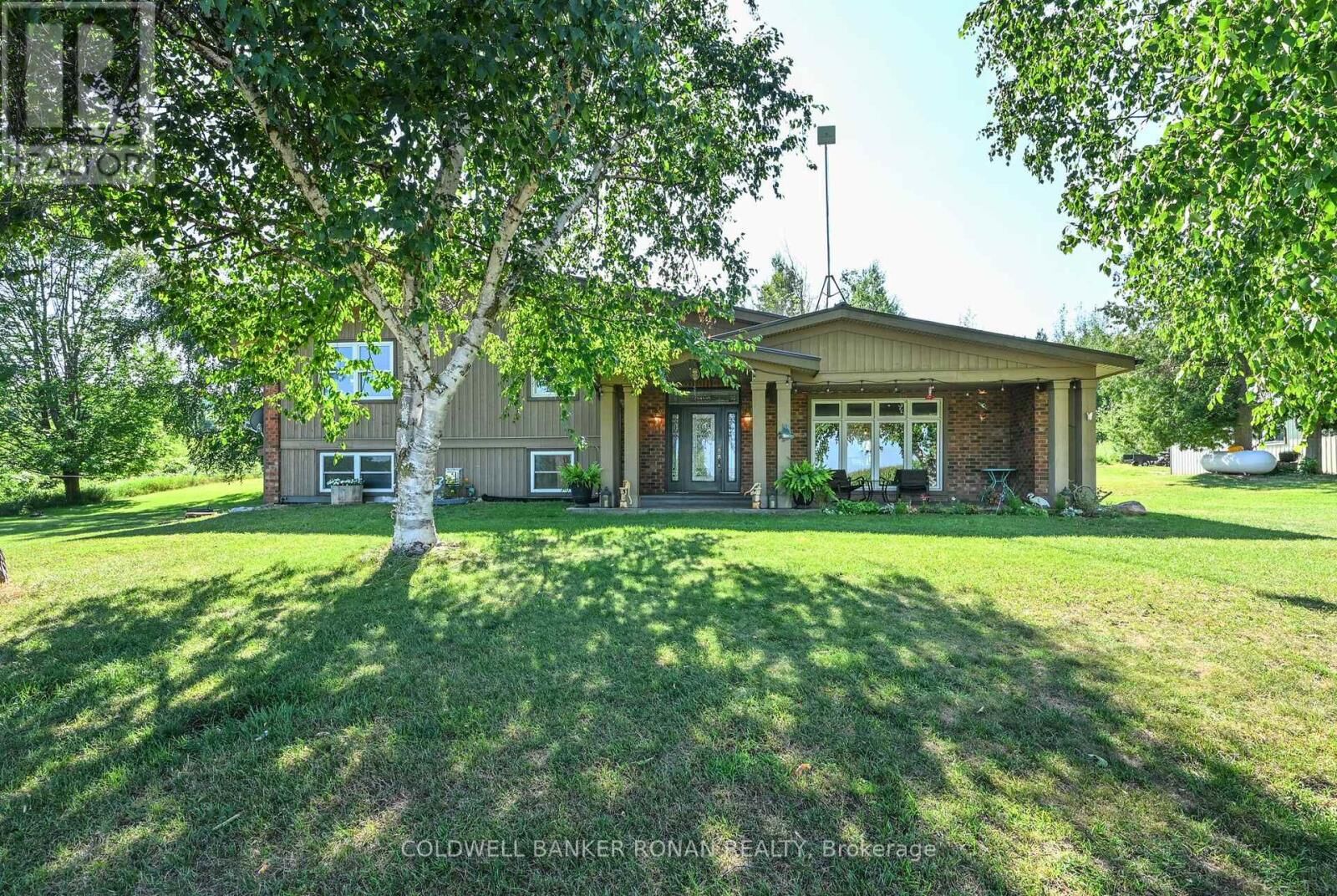 Property Photo:  3430 Concession 3 South  ON L0M 1G0 