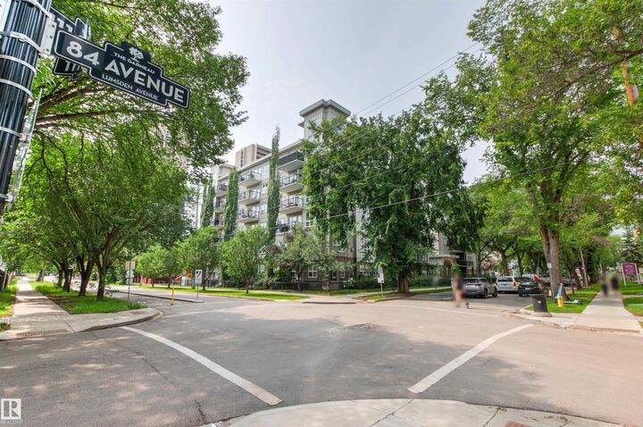 Property Photo: 11103 84 Avenue NW 404 AB T6G 2X4