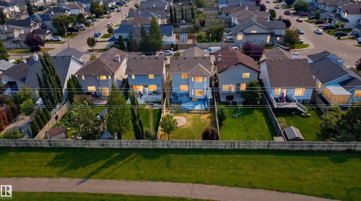 Property Photo: 714 87 Street SW AB T6X 1G6