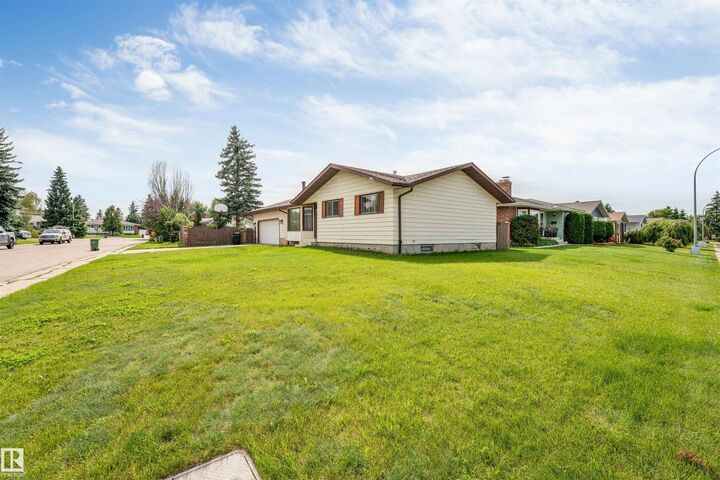 Property Photo: 1320 69 Street NW AB T6K 3K6