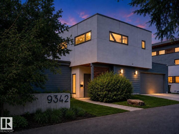 9342 83 Avenue NW — photo 1