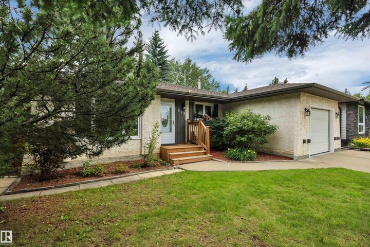 Property Photo: 7416 33 Avenue NW AB T6K 1J4