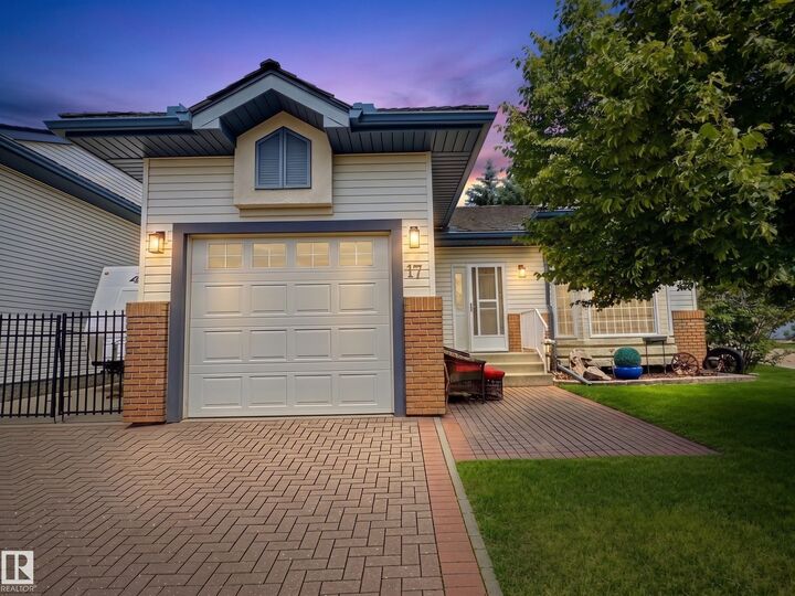 Property Photo: 10 Blackburn Drive SW 17 AB T6W 1C2
