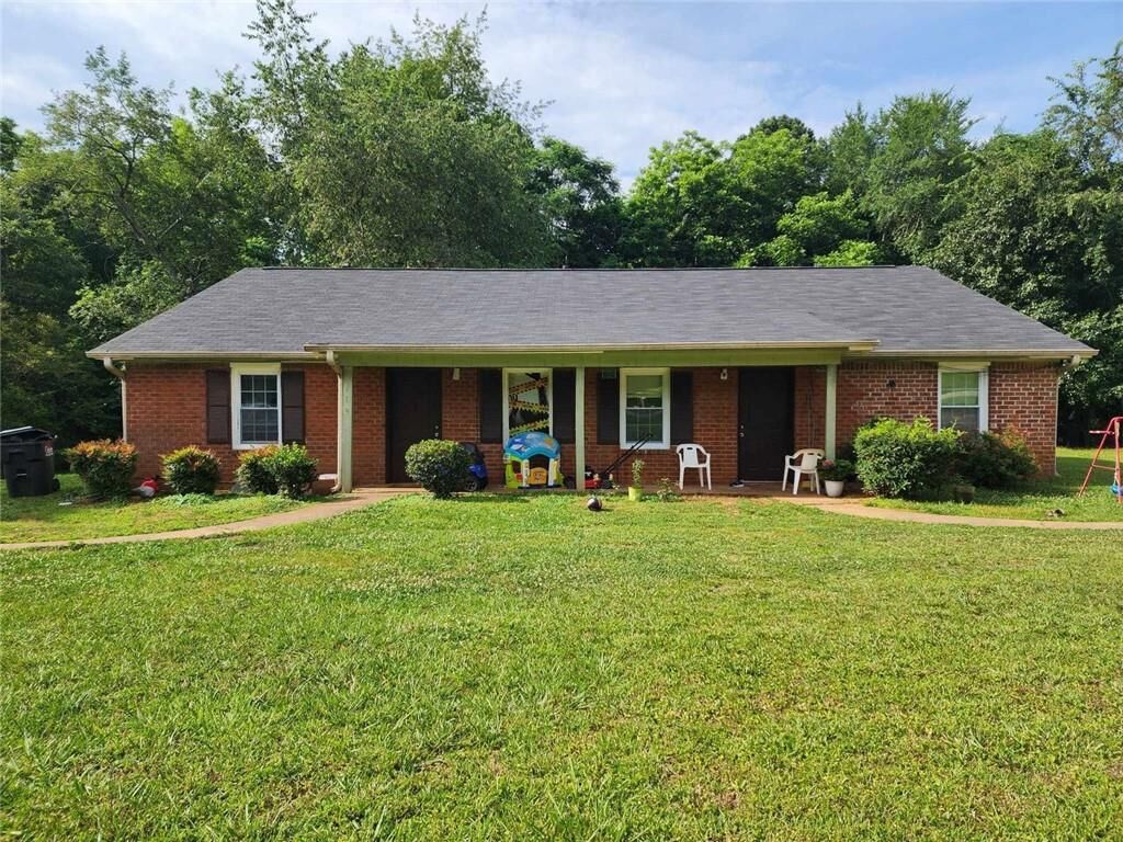 Property Photo: 115 Plum Orchard Road Unit A GA 30016