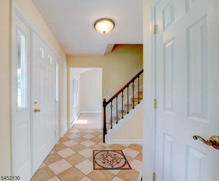 Property Photo:  11 Fox Run Dr  NJ 07936 