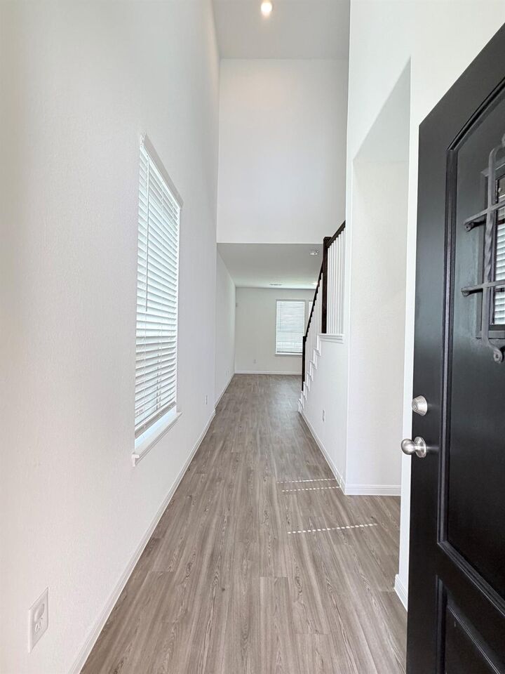 Property Photo:  1020 Laguna Cove Drive  TX 77493 