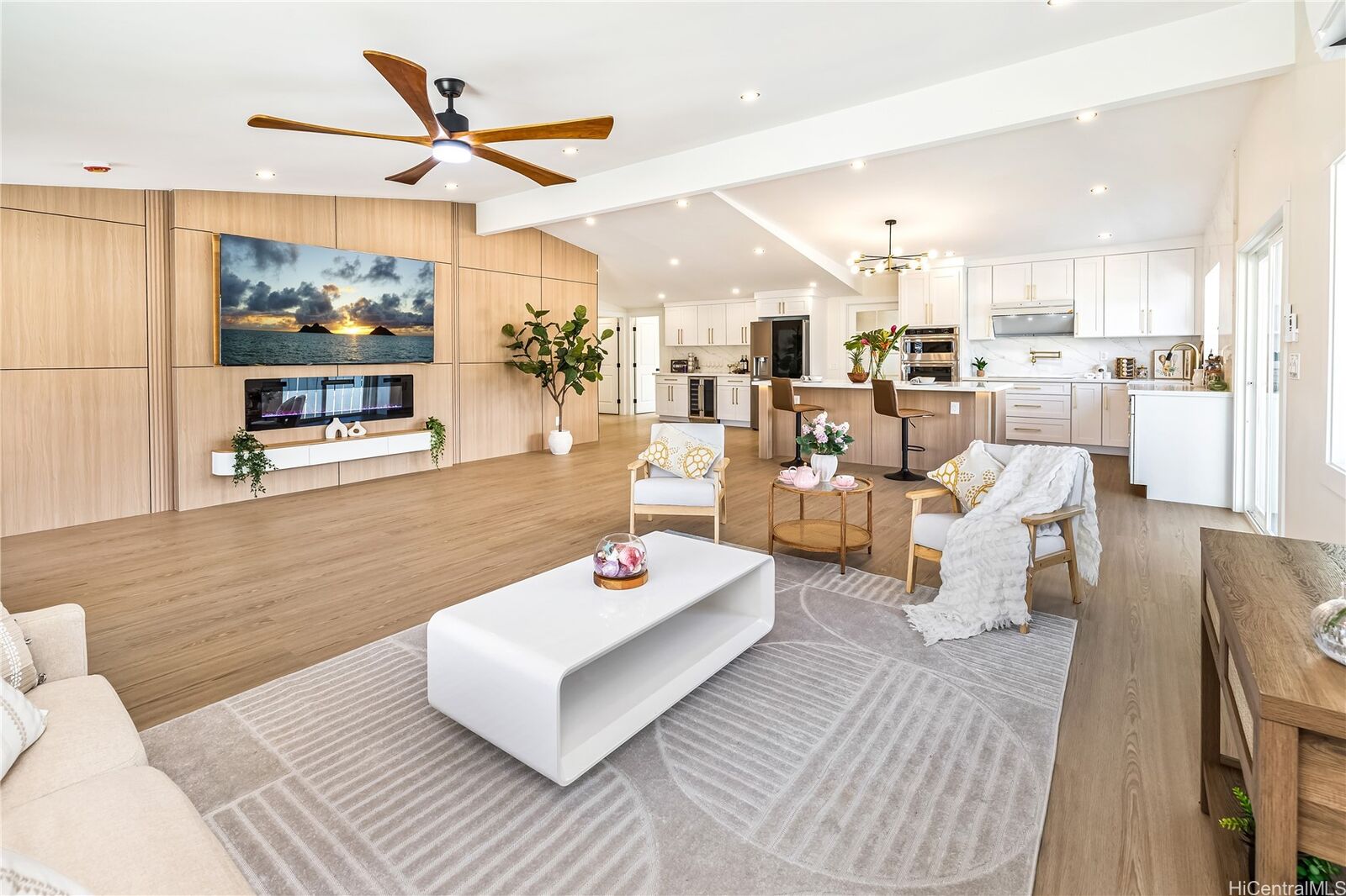 Property Photo: 7211 Aipo Place HI 96825