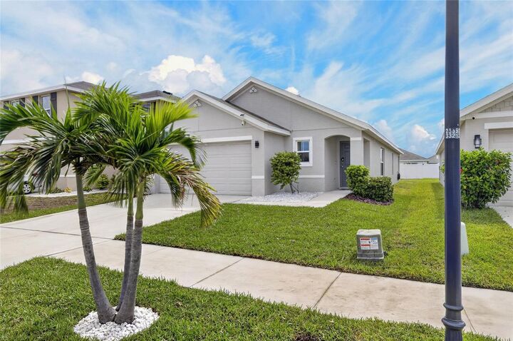 Property Photo: 579 Olive Conch Street FL 33570