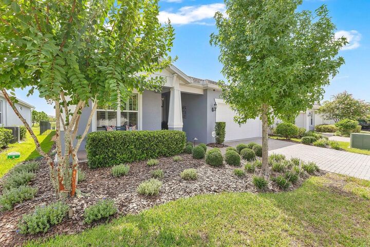 Property Photo: 13917 Destin Beach Lane FL 32827
