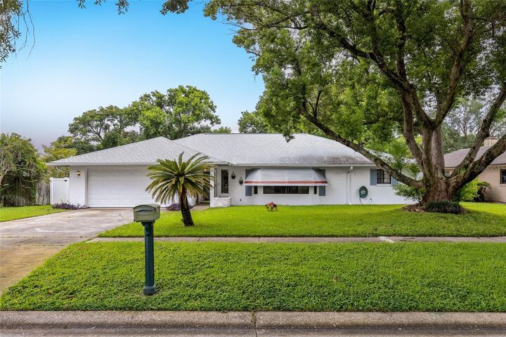 Property Photo:  521 Fernwood Drive  FL 32701 