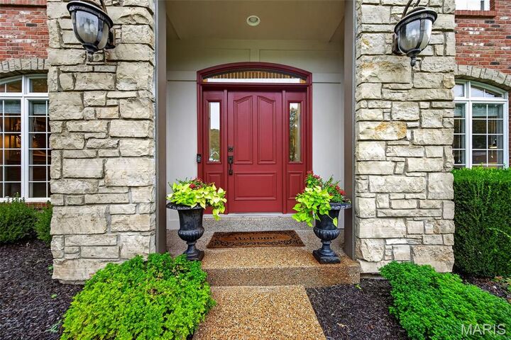 Property Photo:  2726 Wynncrest Manor Drive  MO 63005 