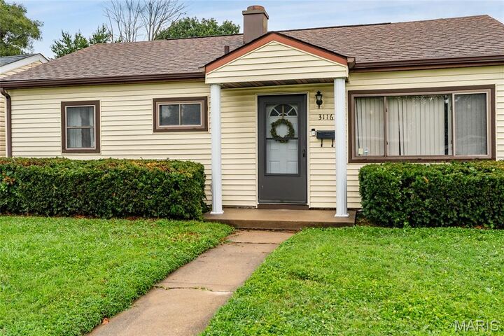 Property Photo:  3116 Wayne Avenue  IL 62040 