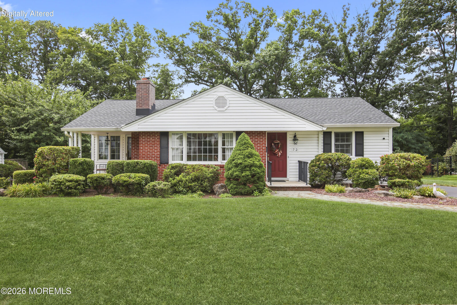 Property Photo:  72 Chestnut Street  NJ 08850 