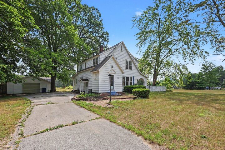 Property Photo: 598 S Brooks Road MI 49442