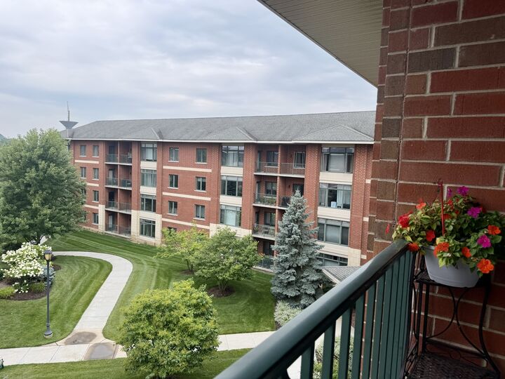 Property Photo:  845 E 22nd Street B-417  IL 60148 
