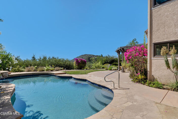 Property Photo:  1752 Misty Creek Road  CA 91362 