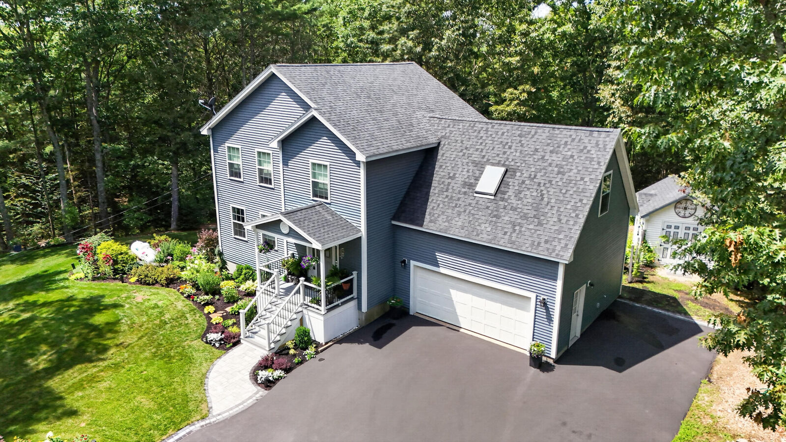 Property Photo:  1 Otter Run Road  ME 04032 